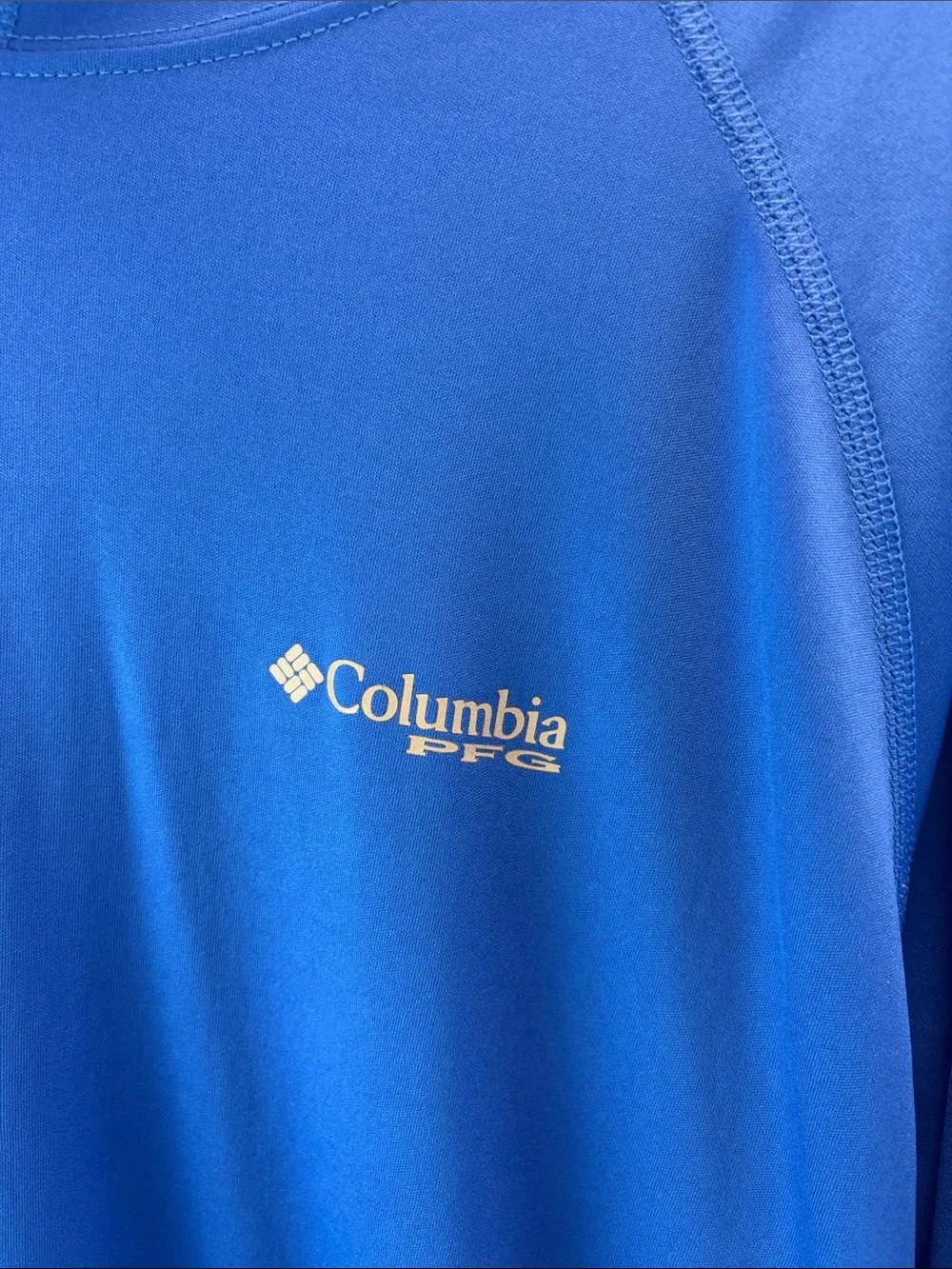 Columbia Blue Lightweight Hooded Performance Shirt Jacket